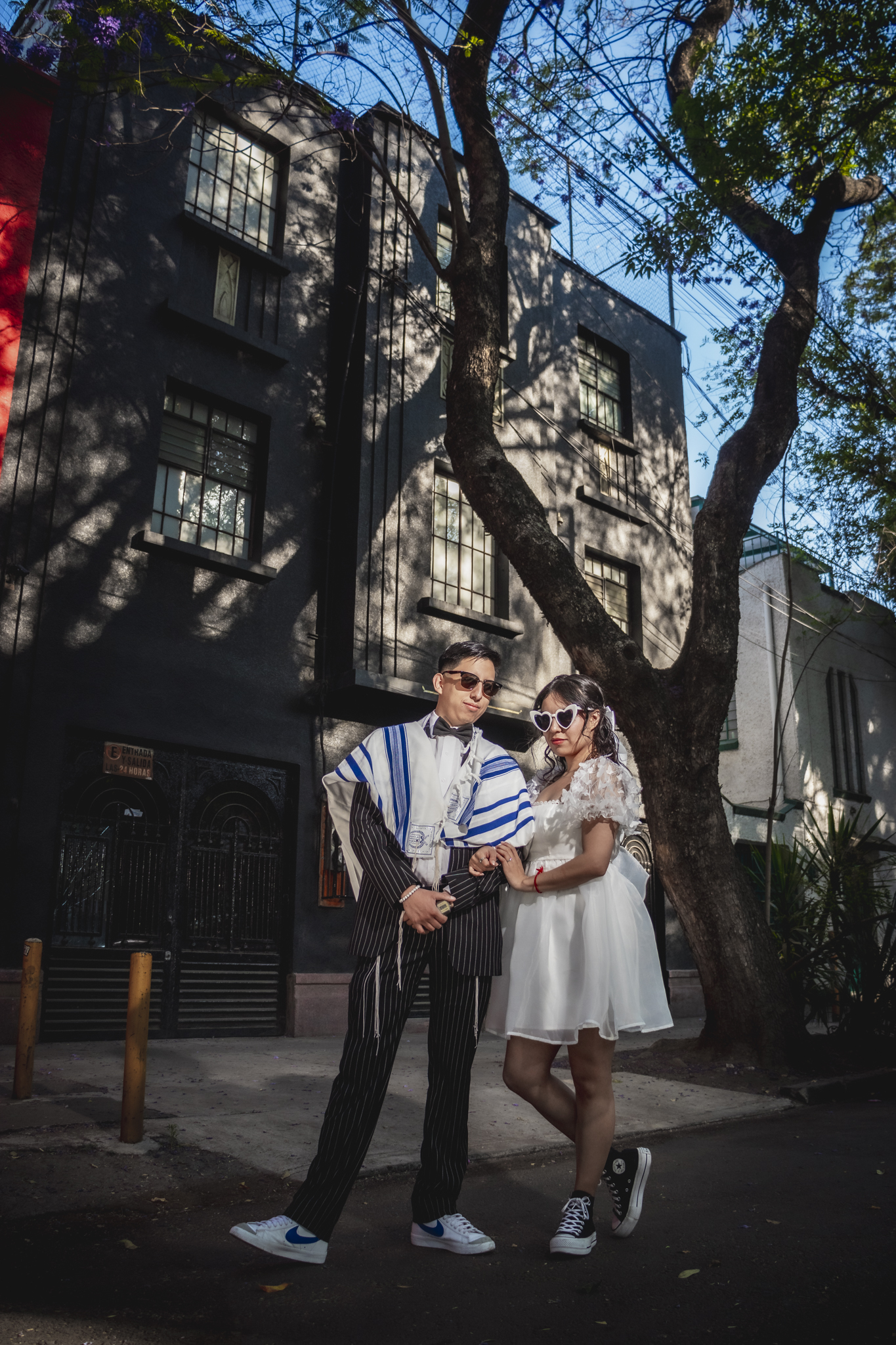 Save the Date editorial